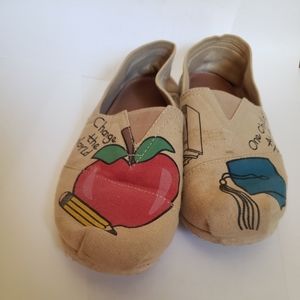 Teacher slide on shoes (similar to TOMS)